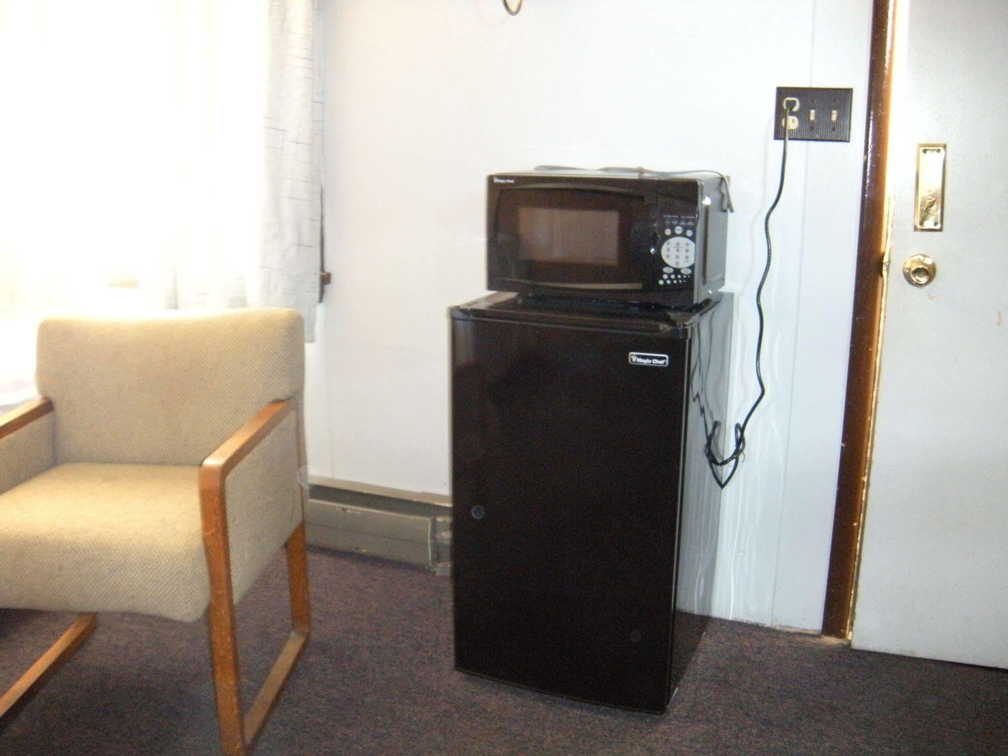 Magnuson Hotel Wauseon Екстериор снимка